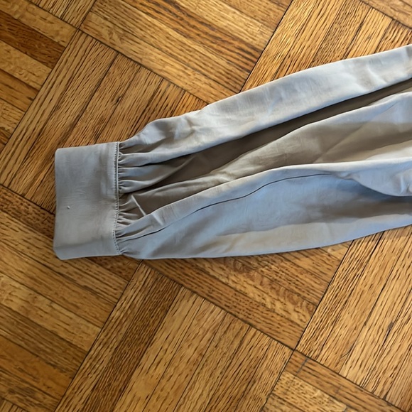 Ruffle romper - Picture 4 of 10